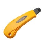 Close-up of the ergonomic yellow handle grip on the Tolsen snap-off utility knife.