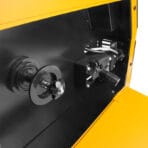 Internal wire feed mechanism and spool holder inside the Tolsen 6.9KVA MIG welding machine.